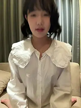 Snapshot of luluya1314 chatting on 04/06/26, 03:04 luluya1314 online show from 04/06/26, 03:04