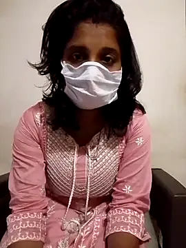 Love Foreverr12 online show from 10/10/25, 11:53