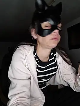 Snapshot of SweetSun69 chatting on 04/24/26, 08:33 SweetSun69 online show from 04/24/26, 08:33