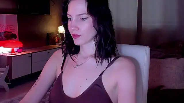 Snapshot of AdeleShinemm chatting on 03/17/26, 05:33 AdeleShinemm online show from 03/17/26, 05:33