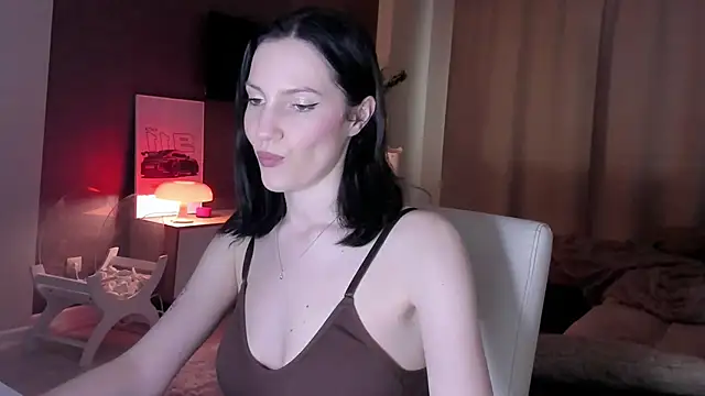 Snapshot of AdeleShinemm chatting on 04/08/26, 06:24 AdeleShinemm online show from 04/08/26, 06:24