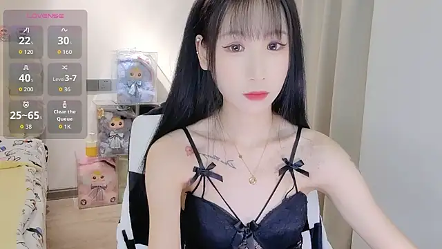 Snapshot of M-OTT_ chatting on 12/21/25, 02:24 M-OTT online show from 12/21/25, 02:24