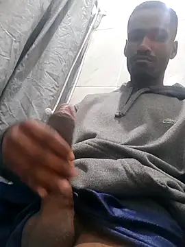 negrobrazil92 online show from 09/17/25, 01:13