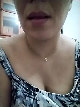 Snapshot of maria_sexyyyy chatting on 07/10/26, 11:29 maria sexyyyy online show from 07/10/26, 11:29