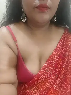 Snapshot of Aunty_Boy_143 chatting on 07/28/26, 04:16 Aunty Boy 143 online show from 07/28/26, 04:16