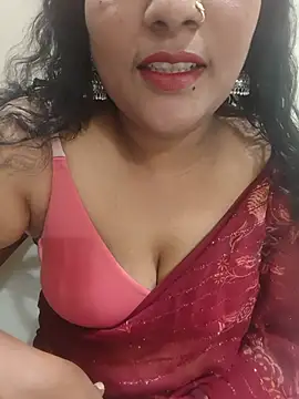 Snapshot of Aunty_Boy_143 chatting on 07/29/26, 02:04 Aunty Boy 143 online show from 07/29/26, 02:04