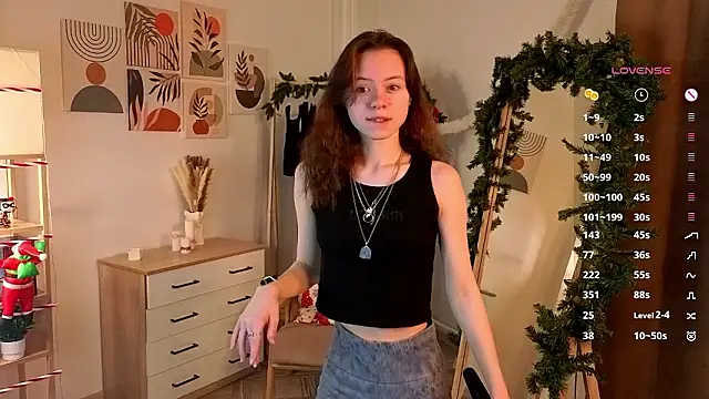 Snapshot of TiannaBorlace chatting on 01/12/26, 01:11 TiannaBorlace online show from 01/12/26, 01:11