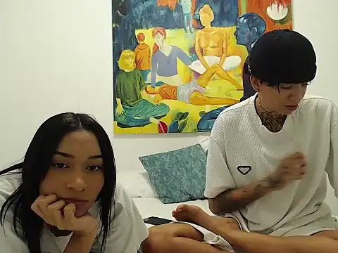 ParisAndVi online show from 09/09/25, 01:49