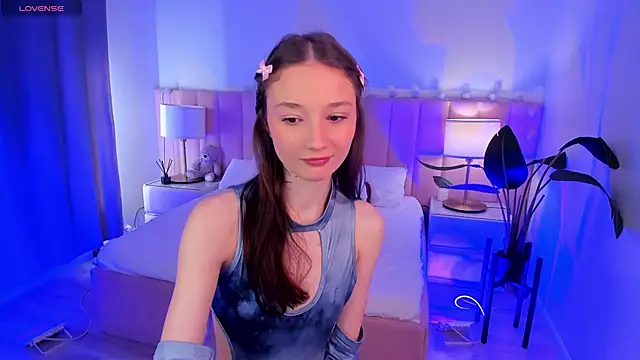 Snapshot of MilliMouse chatting on 04/02/26, 11:02 MilliMouse online show from 04/02/26, 11:02