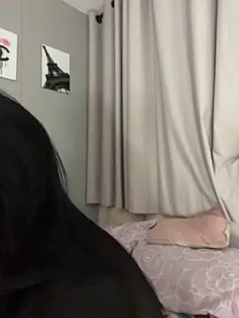 Snapshot of Aliciawhitee chatting on 06/12/26, 02:54 Aliciawhitee online show from 06/12/26, 02:54