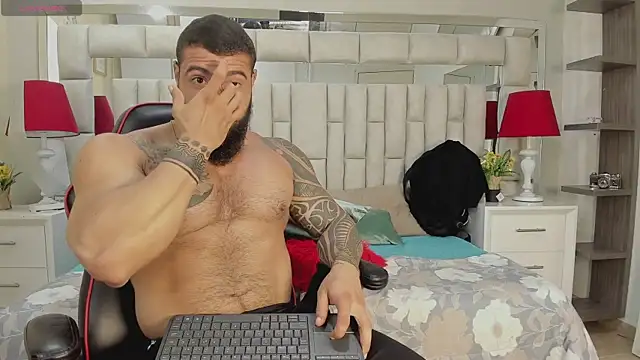 college muscle ass1 online show from 10/14/25, 01:01