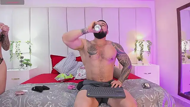 college muscle ass1 online show from 10/22/25, 12:22