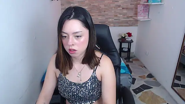 LiaGlow online show from 09/23/25, 02:53