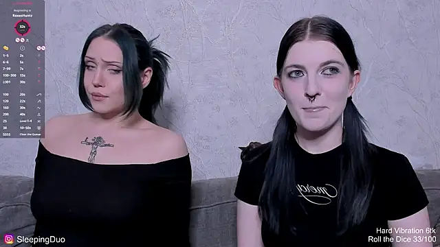 Snapshot of Threesomebabes chatting on 04/09/26, 12:32 Threesomebabes online show from 04/09/26, 12:32