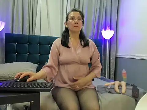 Oriana Jhonson online show from 05/27/26, 01:57