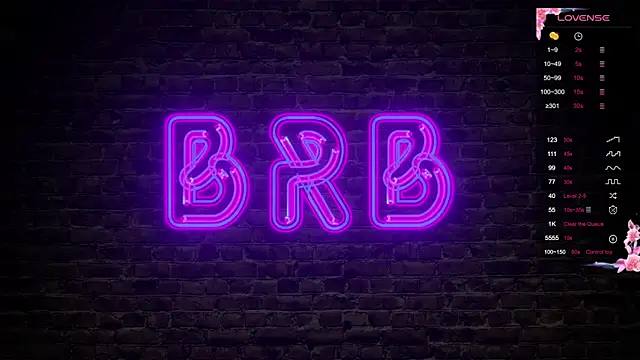 Snapshot of Violetwin chatting on 09/18/25, 05:09 Violetwin online show from 09/18/25, 05:09