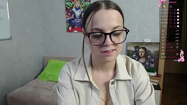 Snapshot of Violetwin chatting on 09/27/25, 06:46 Violetwin online show from 09/27/25, 06:46