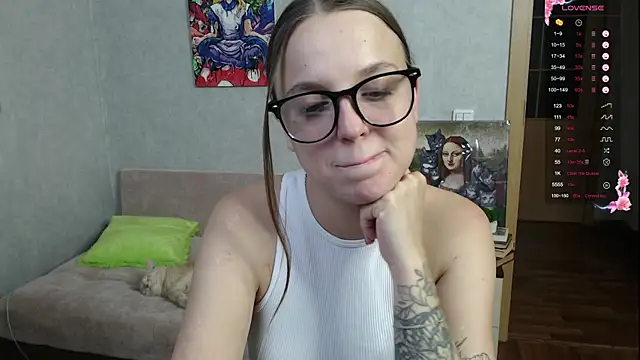 Snapshot of Violetwin chatting on 09/30/25, 06:57 Violetwin online show from 09/30/25, 06:57