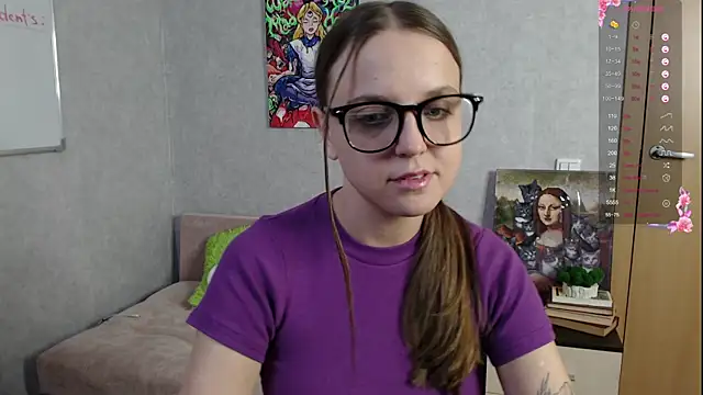 Snapshot of Violetwin chatting on 10/01/25, 06:14 Violetwin online show from 10/01/25, 06:14