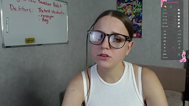 Snapshot of Violetwin chatting on 10/16/25, 05:25 Violetwin online show from 10/16/25, 05:25