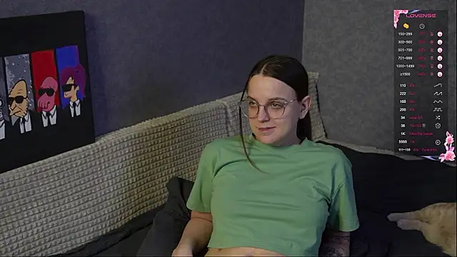 Snapshot of Violetwin chatting on 03/29/26, 08:31 Violetwin online show from 03/29/26, 08:31