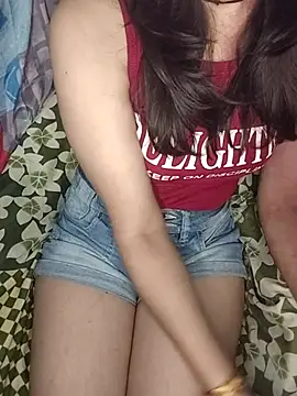 Laila Pahadi online show from 11/20/25, 09:53