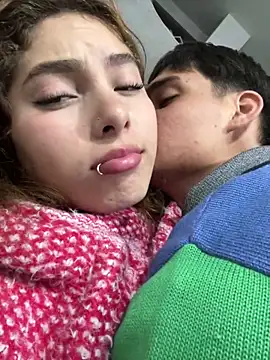 Snapshot of Samantha_2190 chatting on 11/09/25, 04:22 Samantha 2190 online show from 11/09/25, 04:22