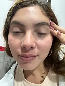 Snapshot of Samantha_2190 chatting on 12/04/25, 05:28 Samantha 2190 online show from 12/04/25, 05:28