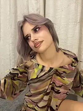 AishaKali online show from 12/20/25, 04:36