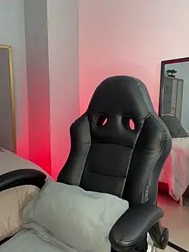 Esmeralda CO online show from 12/21/25, 01:18