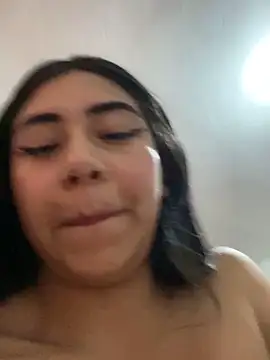Snapshot of MaraBiker chatting on 11/19/25, 04:56 MaraBiker online show from 11/19/25, 04:56