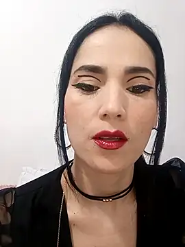 jamila zair online show from 11/06/25, 01:12