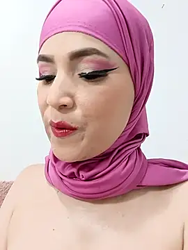 Snapshot of jamila_zair chatting on 04/07/26, 02:17 jamila zair online show from 04/07/26, 02:17
