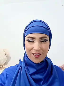 Snapshot of jamila_zair chatting on 05/08/26, 02:22 jamila zair online show from 05/08/26, 02:22