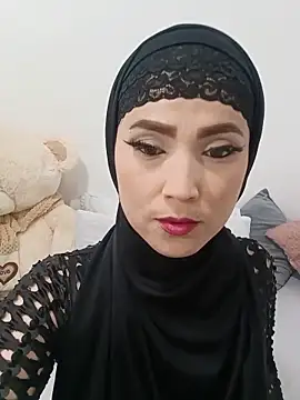 Snapshot of jamila_zair chatting on 05/16/26, 02:16 jamila zair online show from 05/16/26, 02:16