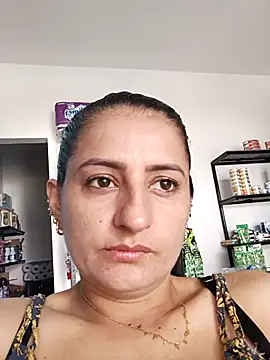 Snapshot of Titiss8921 chatting on 11/03/25, 02:07 Titiss8921 online show from 11/03/25, 02:07