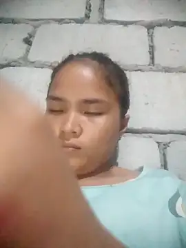 Sexy-Mama25 online show from 10/17/25, 02:52