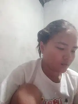 Snapshot of Sexy-Mama25 chatting on 04/04/26, 06:05 Sexy-Mama25 online show from 04/04/26, 06:05