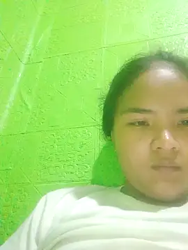 Snapshot of Sexy-Mama25 chatting on 04/16/26, 05:19 Sexy-Mama25 online show from 04/16/26, 05:19