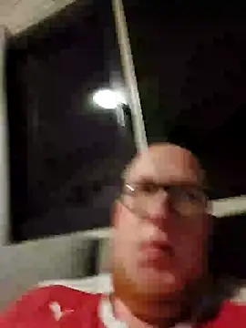 geilerd122 online show from 09/26/25, 10:14