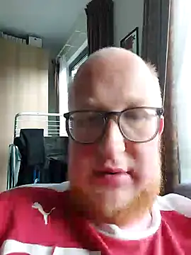 geilerd122 online show from 10/04/25, 02:48