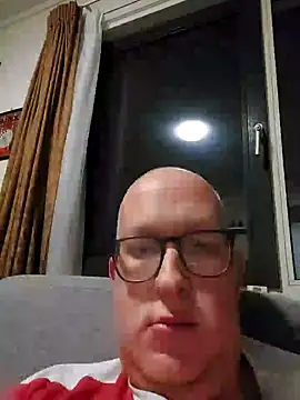 geilerd122 online show from 10/09/25, 06:17