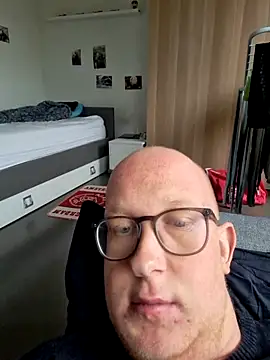 geilerd122 online show from 11/23/25, 01:22