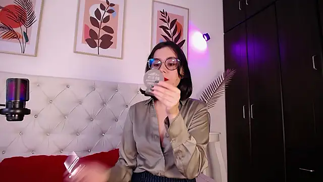 Snapshot of barbyehot chatting on 03/05/26, 09:11 barbyehot online show from 03/05/26, 09:11