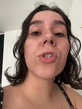 Snapshot of barbyehot chatting on 03/18/26, 10:24 barbyehot online show from 03/18/26, 10:24