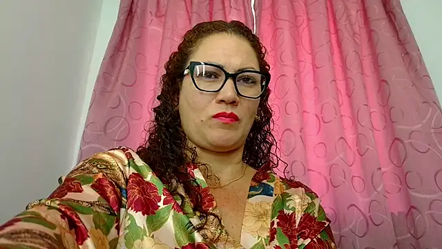 TifanyQueen  online show from 09/12/25, 03:12