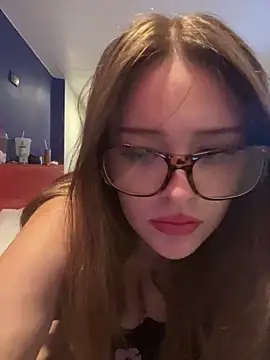 cherryrosealiee online show from 03/19/26, 04:00