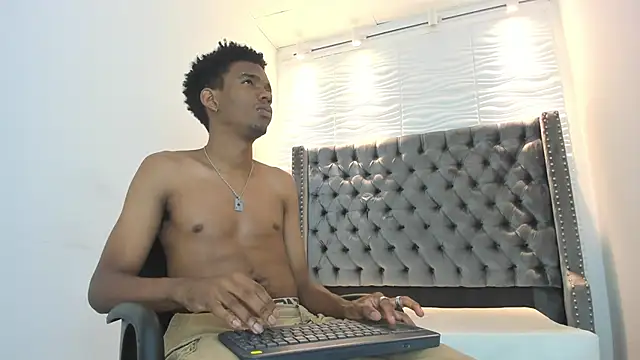 nero reyd online show from 10/23/25, 08:07