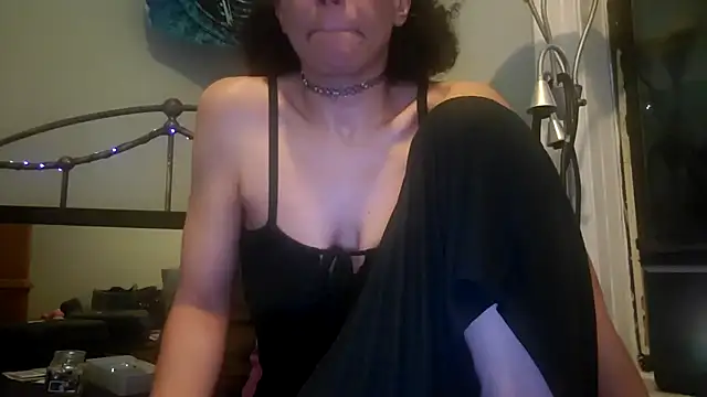 puddled wonderland online show from 09/28/25, 12:05