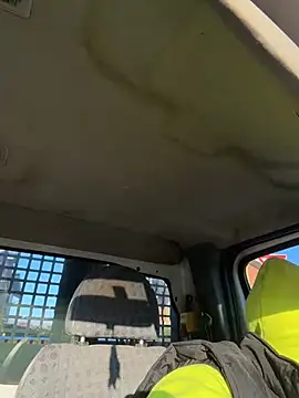 Snapshot of maialexte chatting on 02/20/26, 07:21 maialexte online show from 02/20/26, 07:21